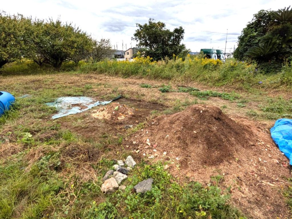 こどもの畑のたい肥を作っている場所の様子
